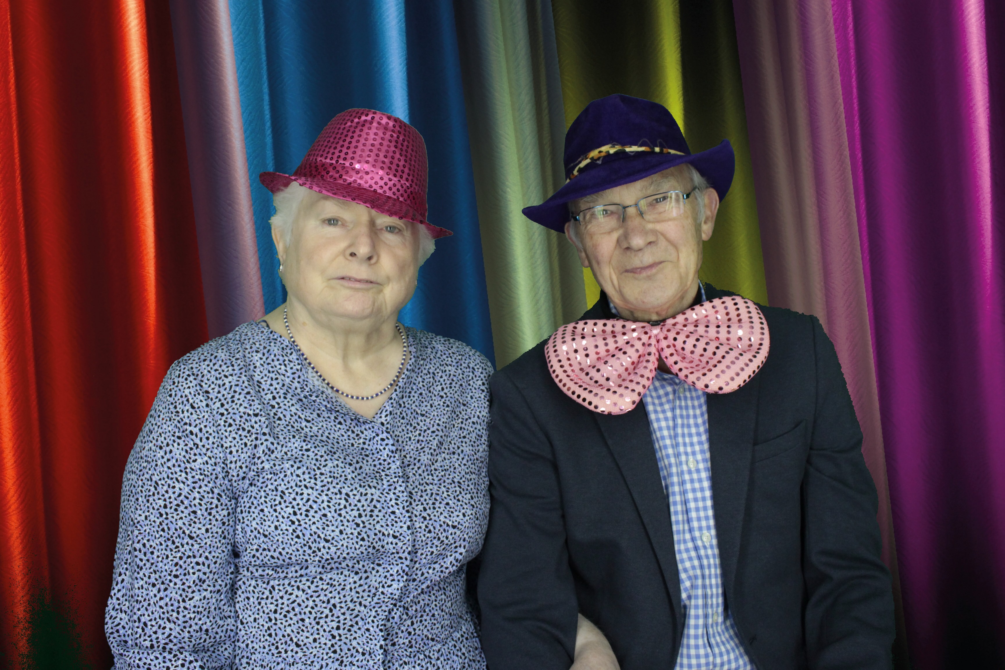 Nikki and Lance's Wedding | View more photos from the event at gallery.myphotoboothexperience.co.uk/u/MyPhotoBoothExperienceLtd/Nikki-and-Lances-Wedding